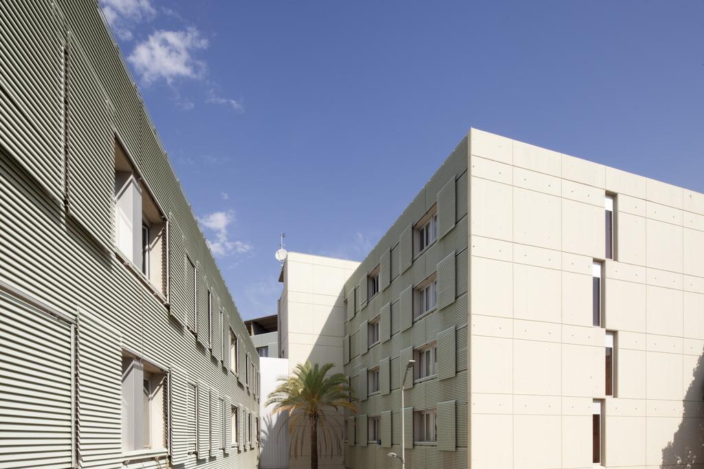 Residencia Universitaria Torre Girona - Barcelona — Photos 1